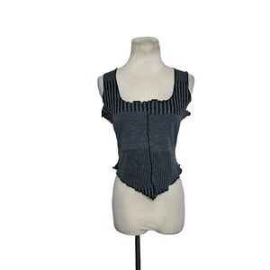 Fashion Nova gray black sleeveless crop top size M